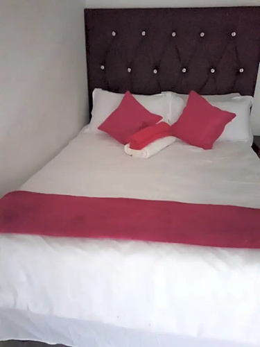 Mzet Guest House
