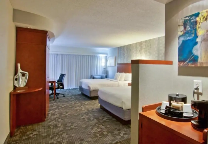 1 Bedroom Suite