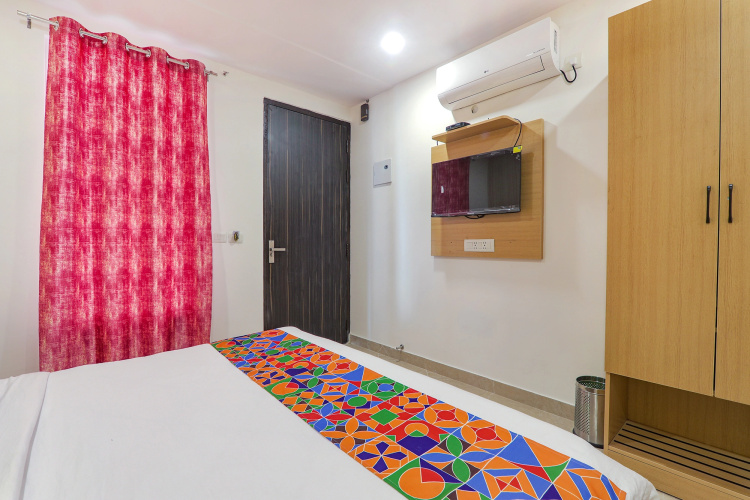 Fabhotel The Comfort