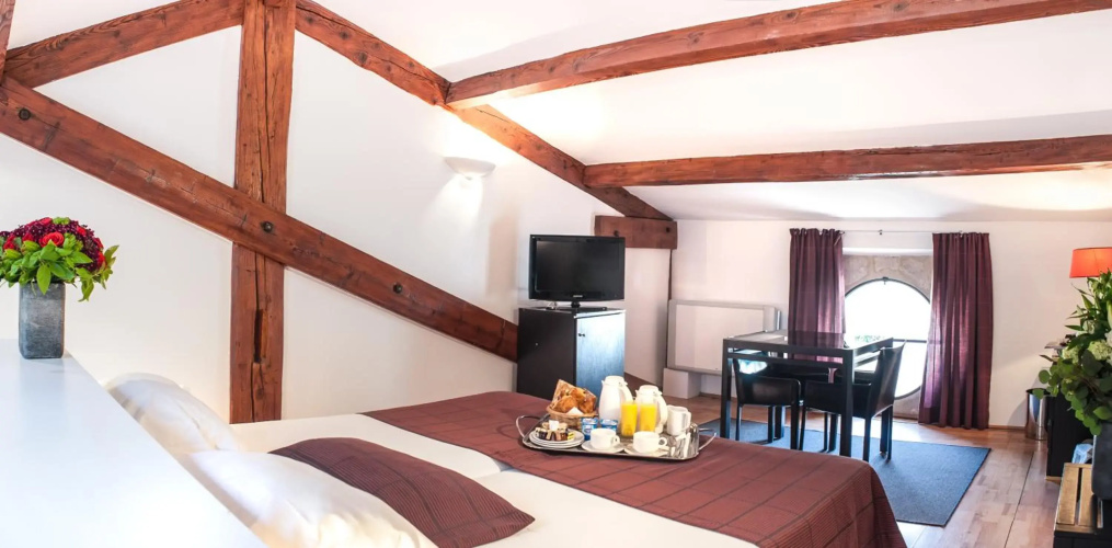 Hotel Cloitre St Louis