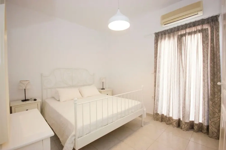 2 Bedrooms Villa with sea view