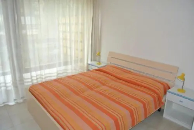 Villa Riviera 54