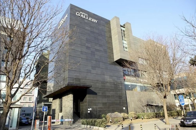 Gallery Hotel