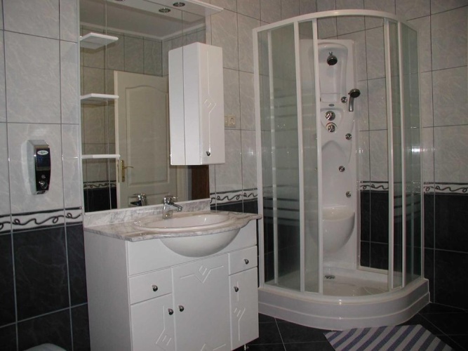 2 Bedrooms Suite