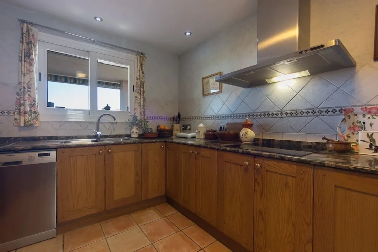 3 Bedrooms Villa with sea view