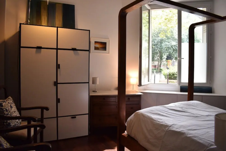 Spacious 3 Bedroom Apartment - Image 7