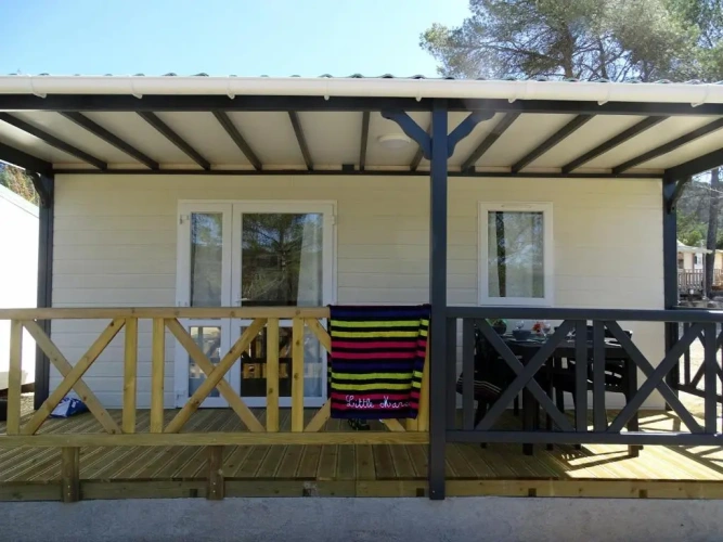 2 Bedrooms Chalet