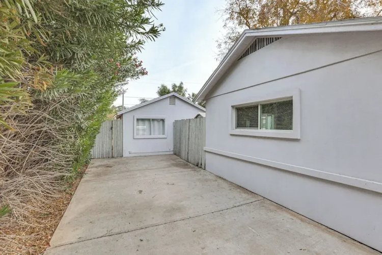 5 Mi to Dtwn: Pet-friendly Phoenix Gem w/ Patio