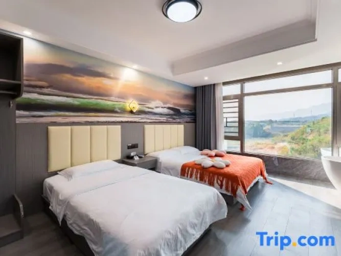 Luxury Family Suite