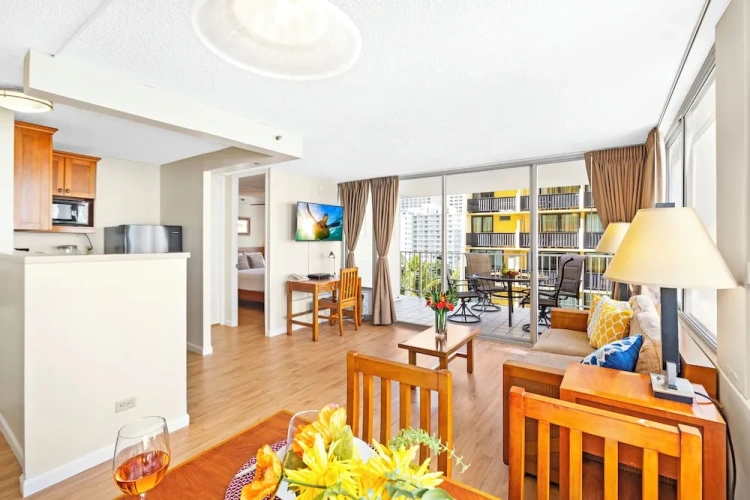 1 Bedroom Apartment with balcony and with city view