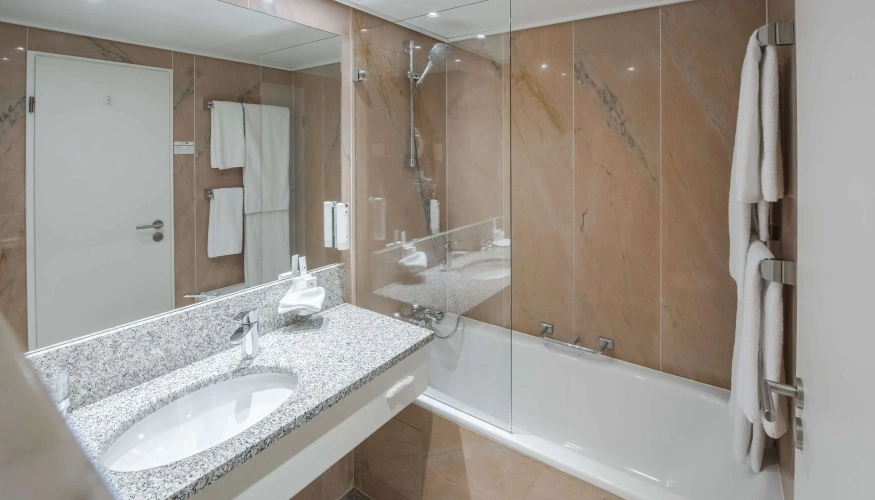 Executive Double room with courtyard view