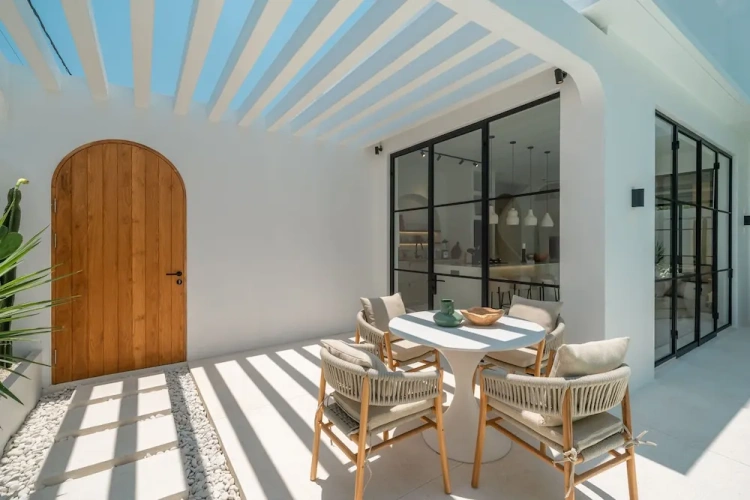 Deluxe Villa