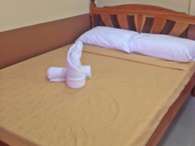 Diakopes Inn - Hostel