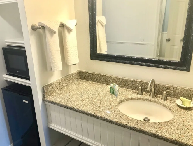 Standard Double room with balcony and with pool view