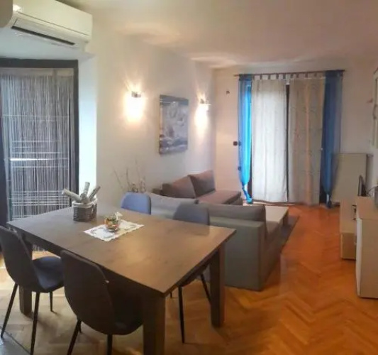 Apartments Mihael and Melani