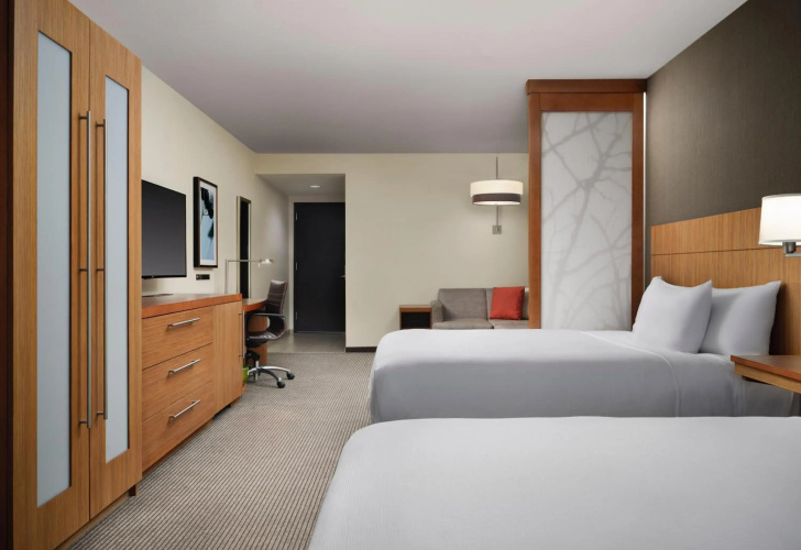 Hyatt Place Denver Downtown