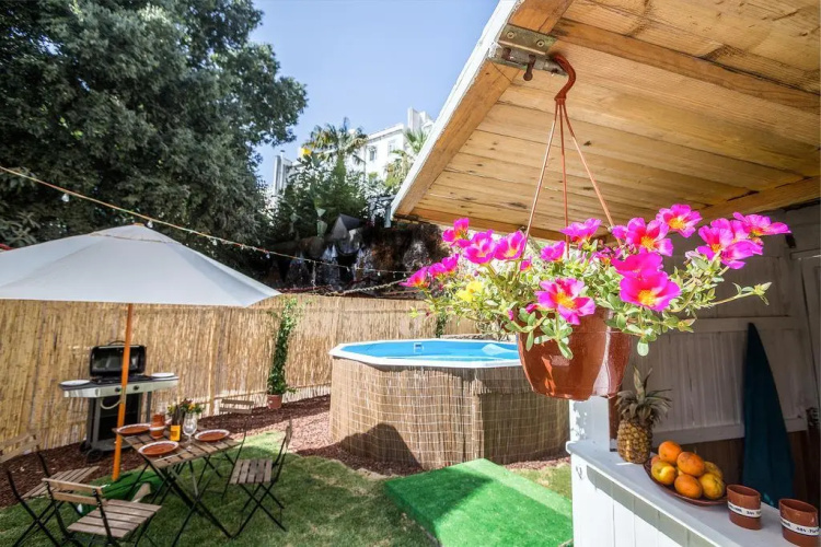Flores 105 Guesthouse