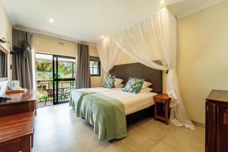 Standard Double room with garden view