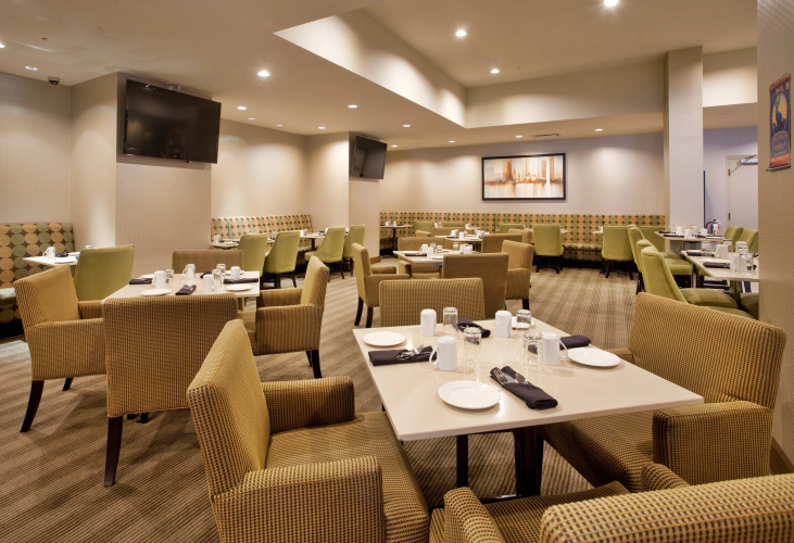 Holiday Inn Vancouver-Centre (Broadway) photo 31