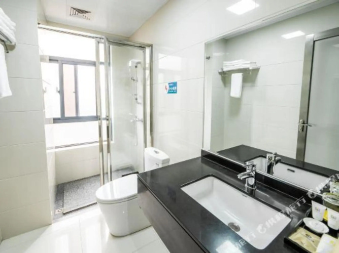 Binhai Holiday Apartment