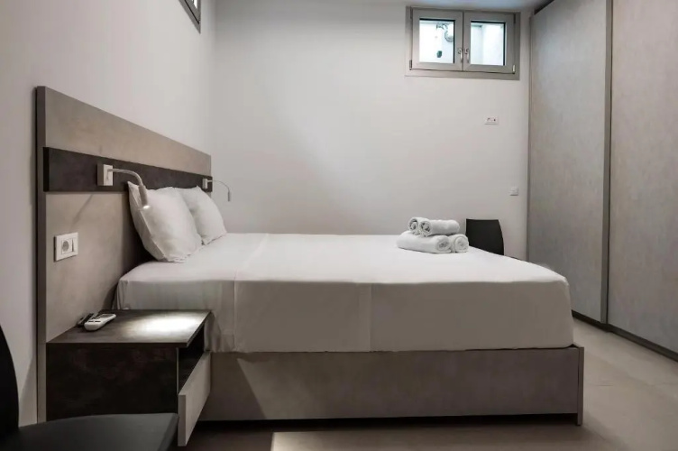 Achlia Beach Villa