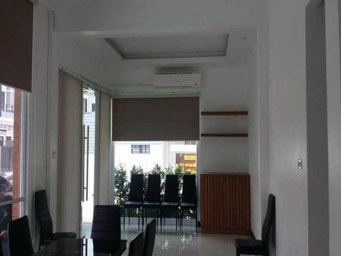 Baan Manow