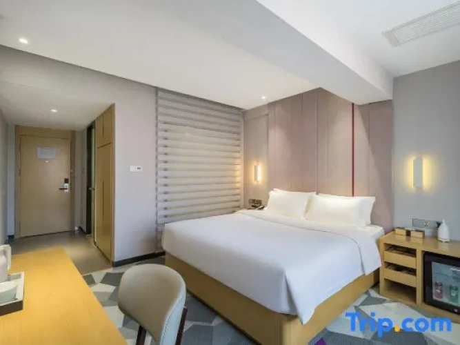Standard Double room with view