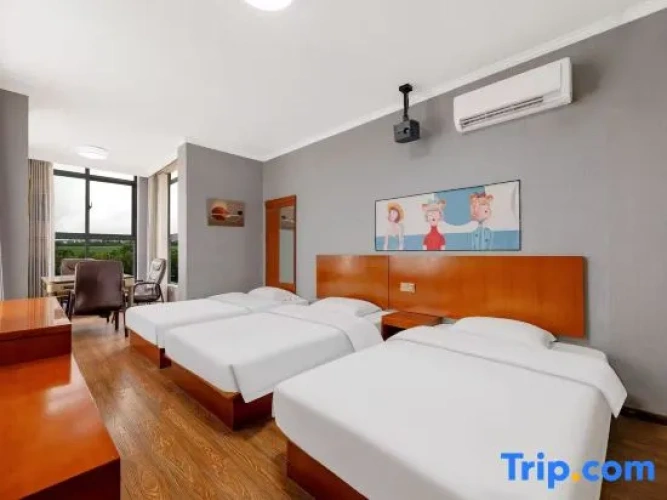 Business Triple room
