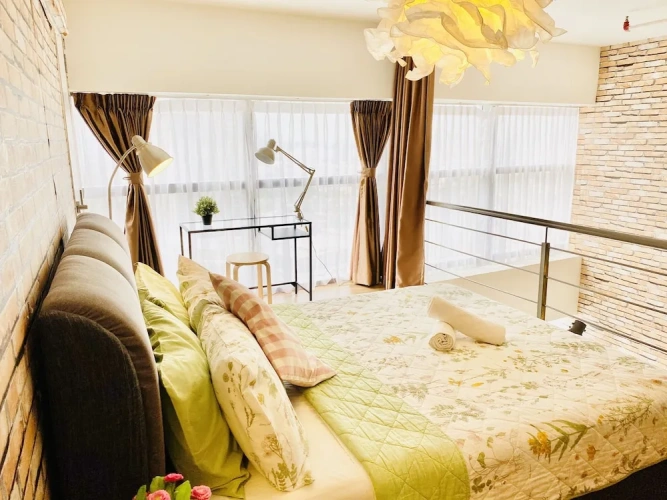 Deluxe Duplex Suite