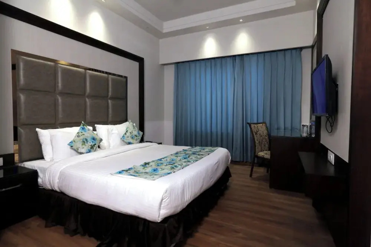 The Stella Hotel & Resort