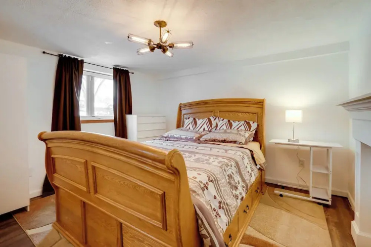 Pet-friendly Minneapolis Apt Near Shops & Dining!