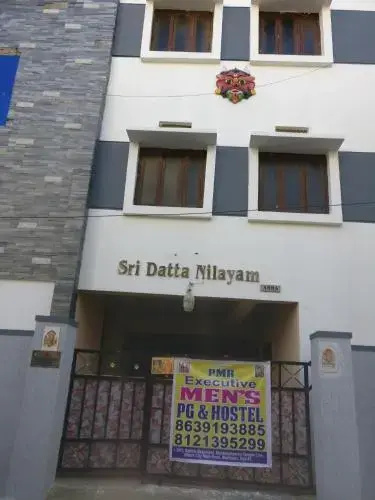 PMR Executive Men's Hostel