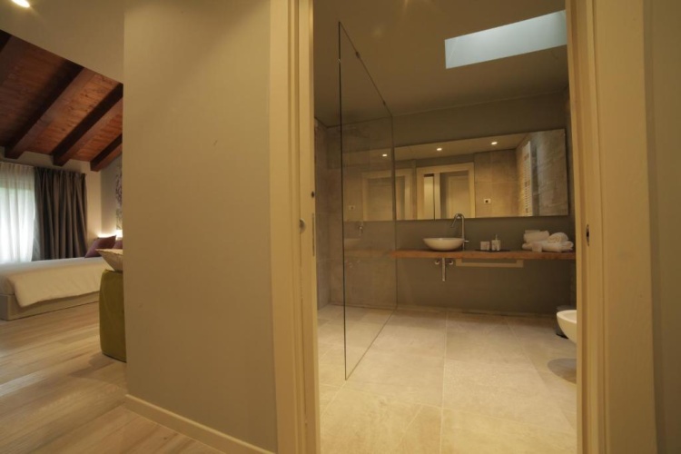 Deluxe Double Suite