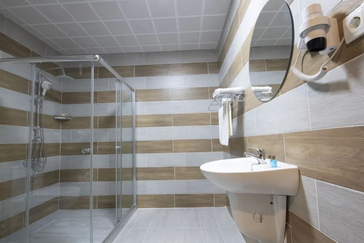 Ares Business Suit Hotel