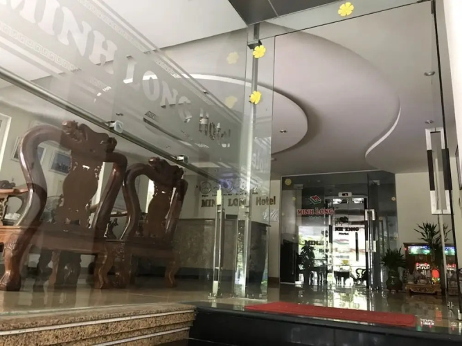 Minh Long Hotel