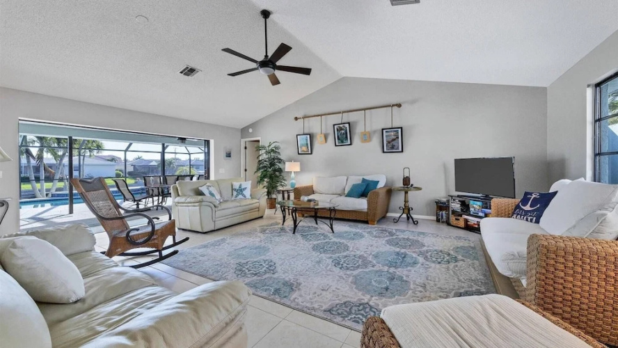 830 Coronado Drive