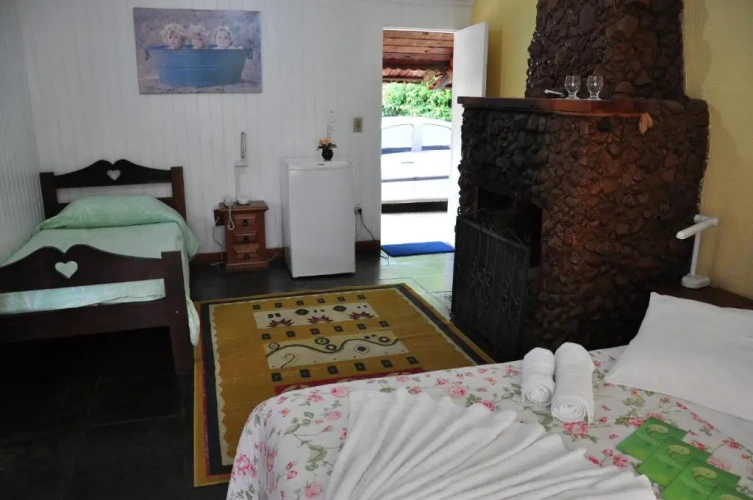 Deluxe Triple Suite