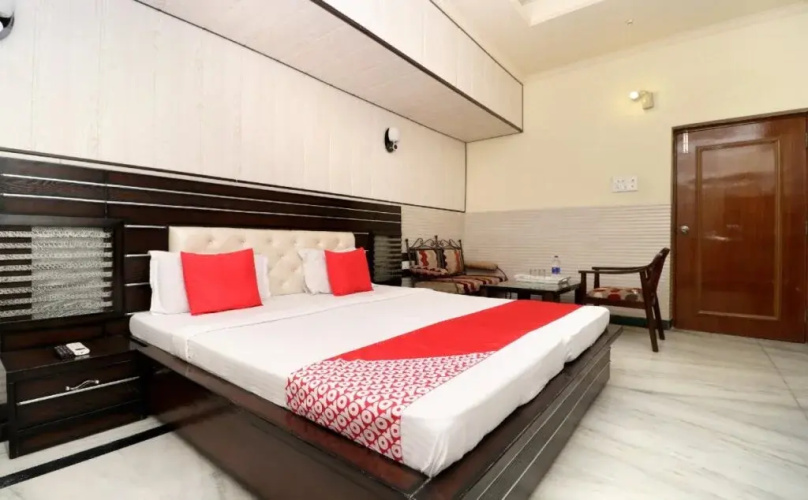 OYO 22774 Kumar Hotel