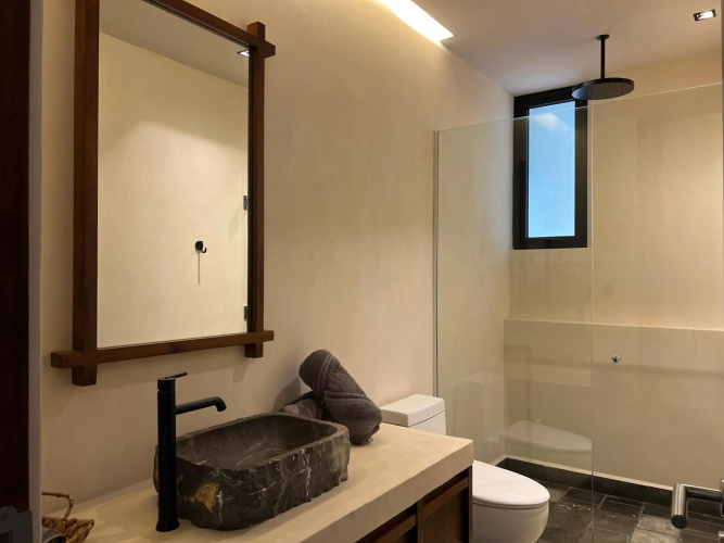 Lovely 2Bedroom apartment serviced + pool & garden
