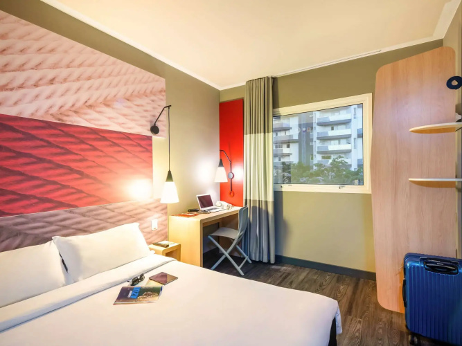 ibis Sao Carlos