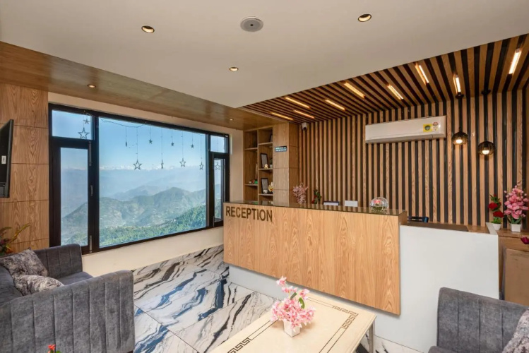 The Seasons Dalhousie - Best Valley View & Mountain View AC Hotel in Dalhousie