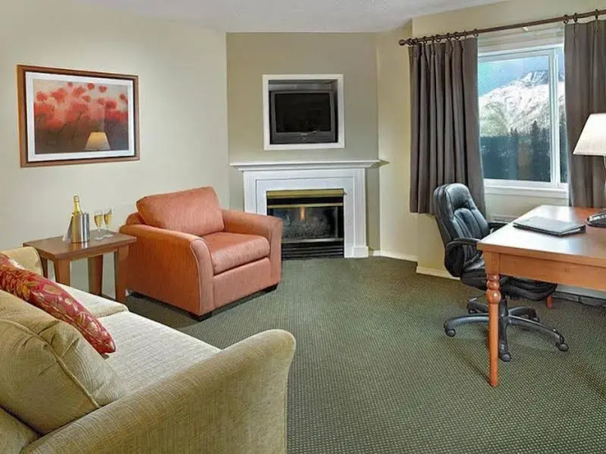 Radisson Hotel & Conference Center Canmore