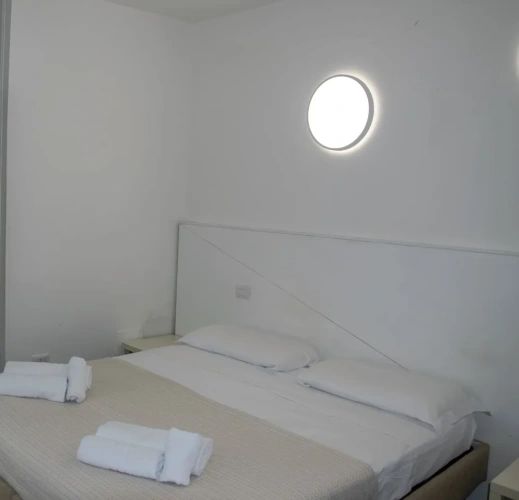 2 Bedrooms Standard Quadruple Family room with garden view