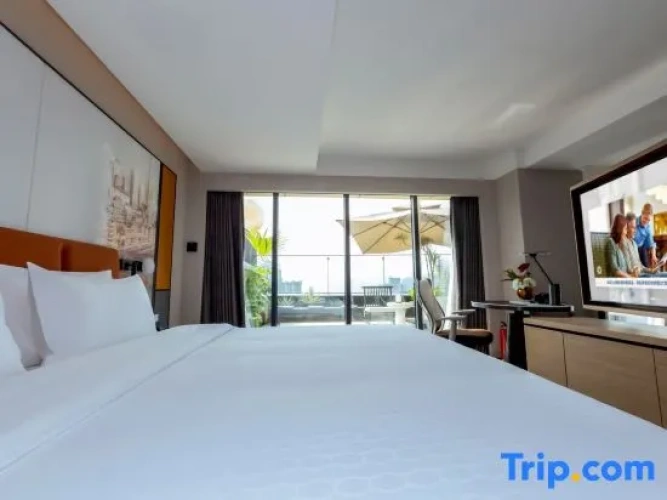 Suite with river view