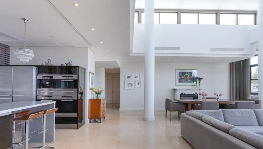 Penthouse 702 Kylemore B
