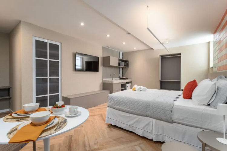 Cosy a few Steps From Copacabana Beach Q13