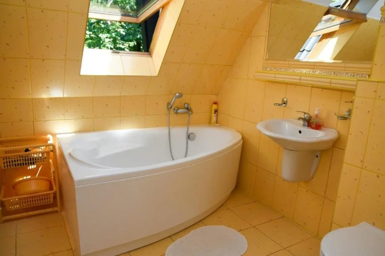 Twin Suite