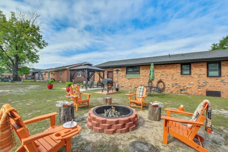 3 Bedrooms Cottage
