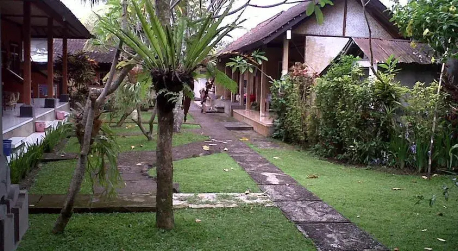 Dewi Ayu 2