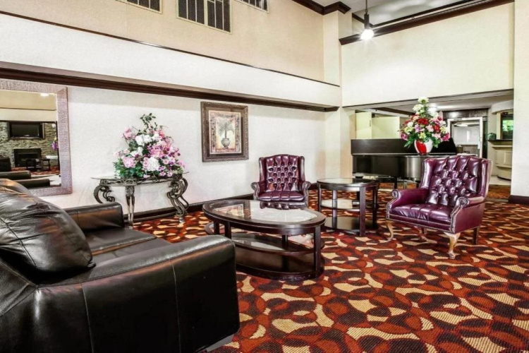 Ramada by Wyndham Birmingham Airport